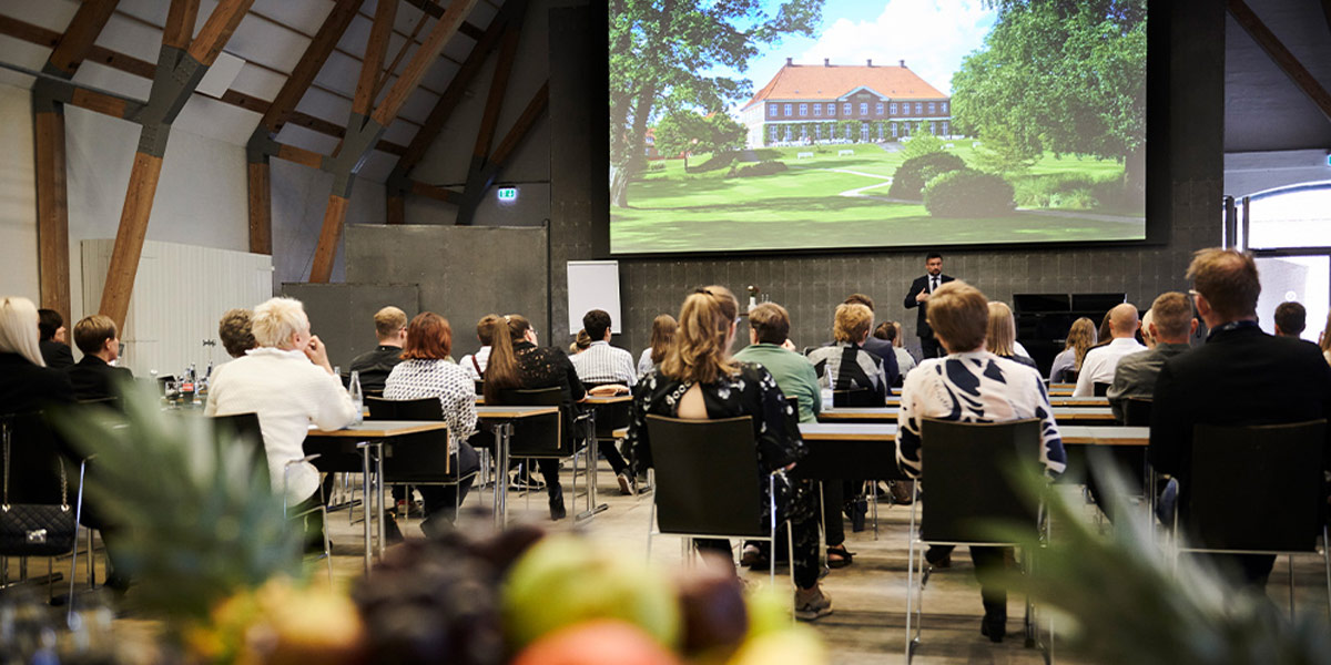 Hindsgavl-Slot_konference-Slotsladen2.jpg