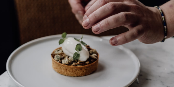 Seasonal menu dessert.png