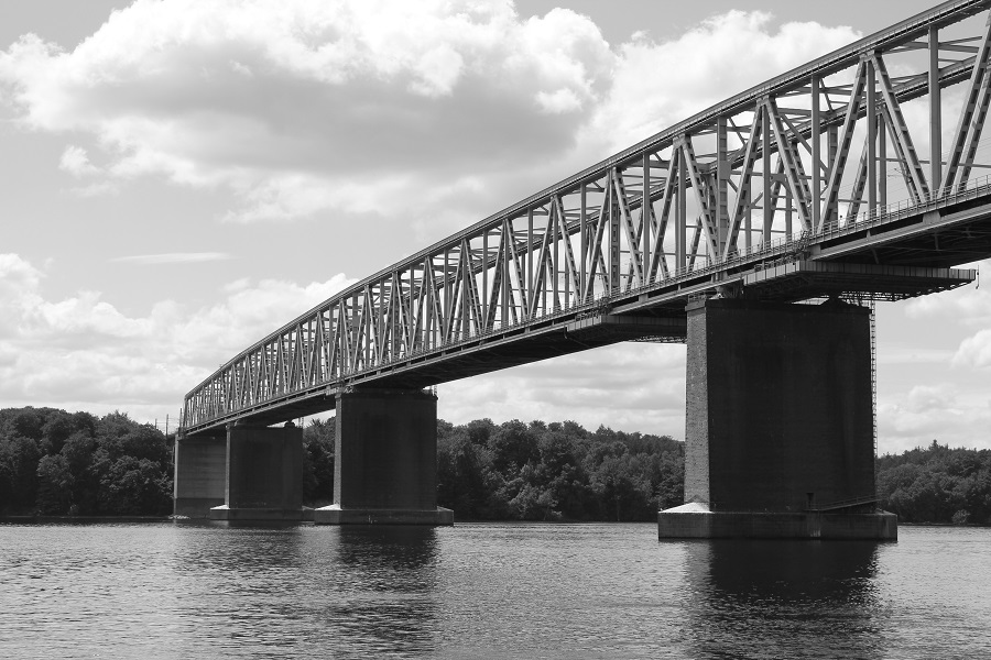 bridgewalking.jpg