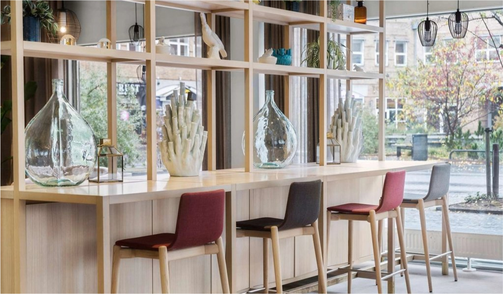 cafebar-1.jpg