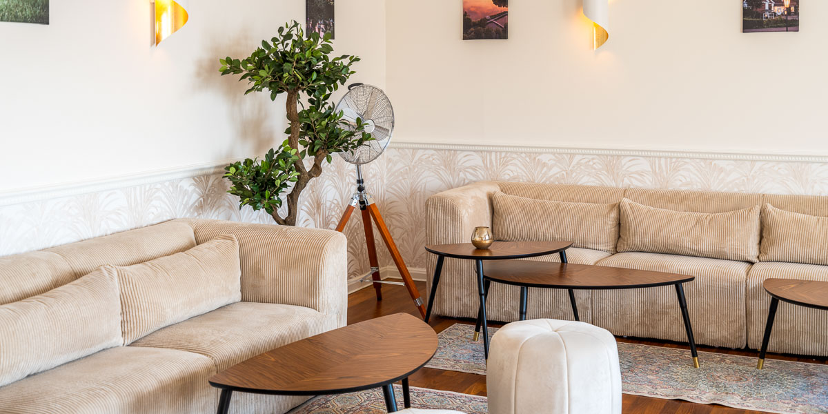 Lounge.jpg