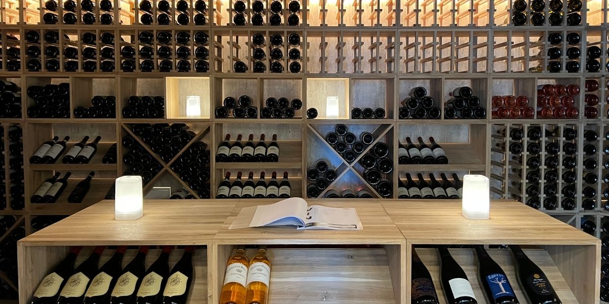 Vinothek til vinsmagning og andre gode gæsteoplevelser.jpg