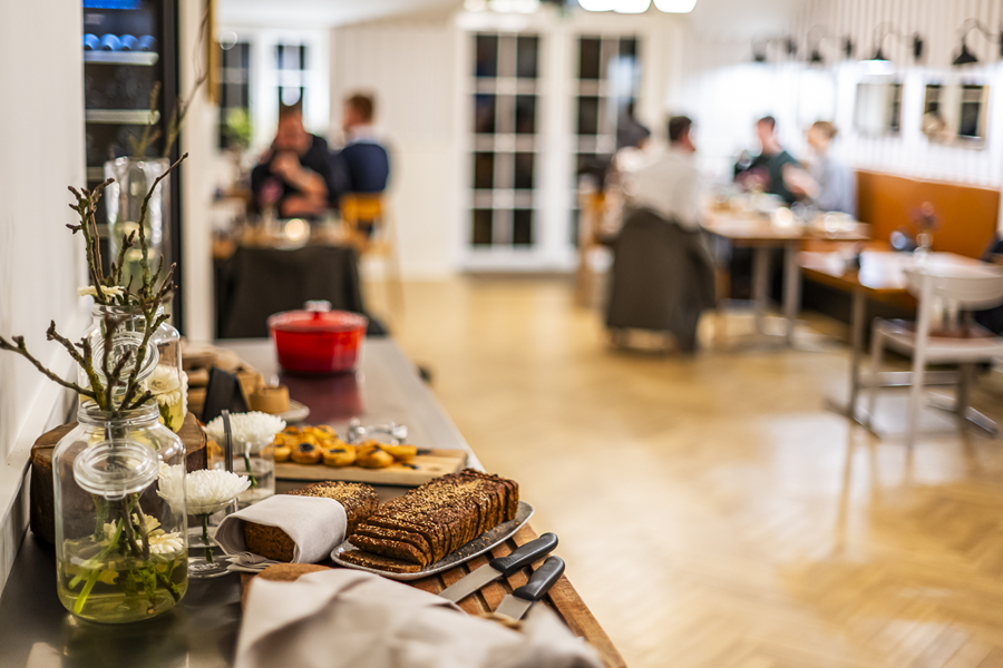 Morgenmad restaurant.png