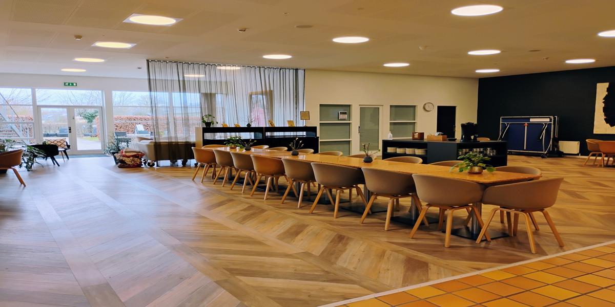 st foyer 2.jpg