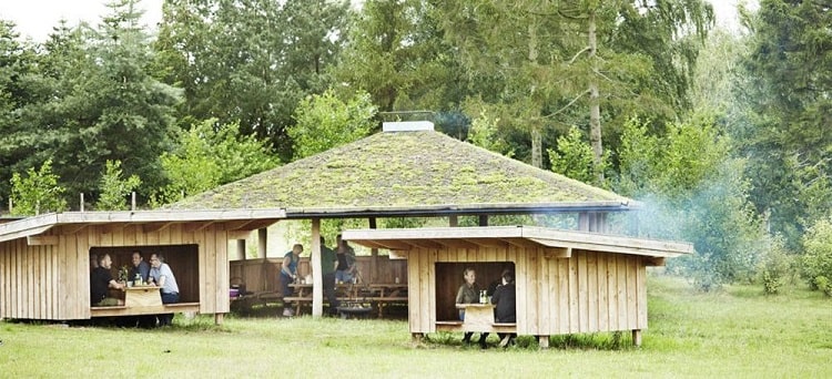 2-shelters-1-lokale.jpg